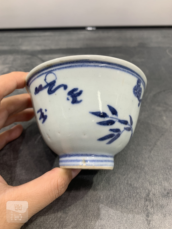 清乾隆青花岁寒三友纹杯 - 图5